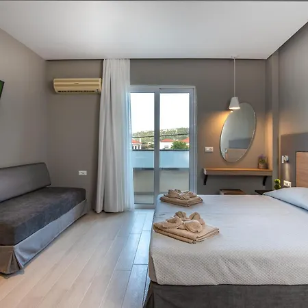 Sunday Ialysos (Rhodes)