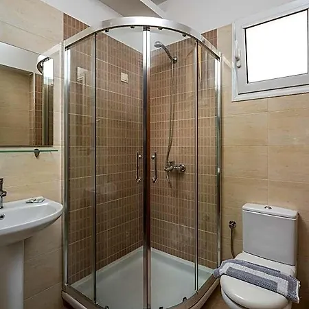 Sunday Aparthotel 3*