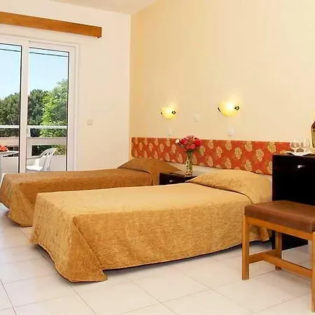 Aparthotel Sunday 3*