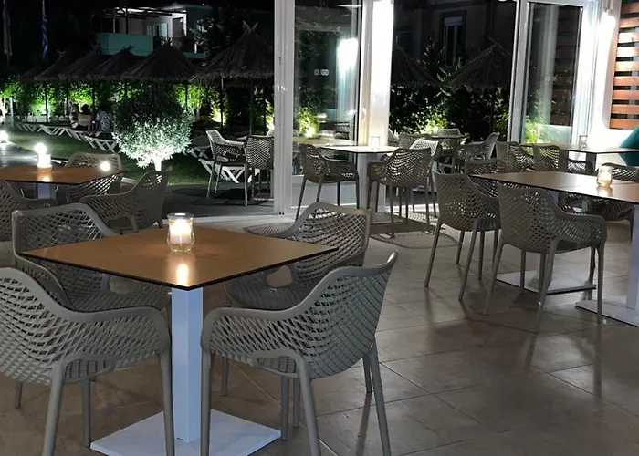 Sunday 3* יאליסוס