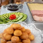 Sunday アパートホテル